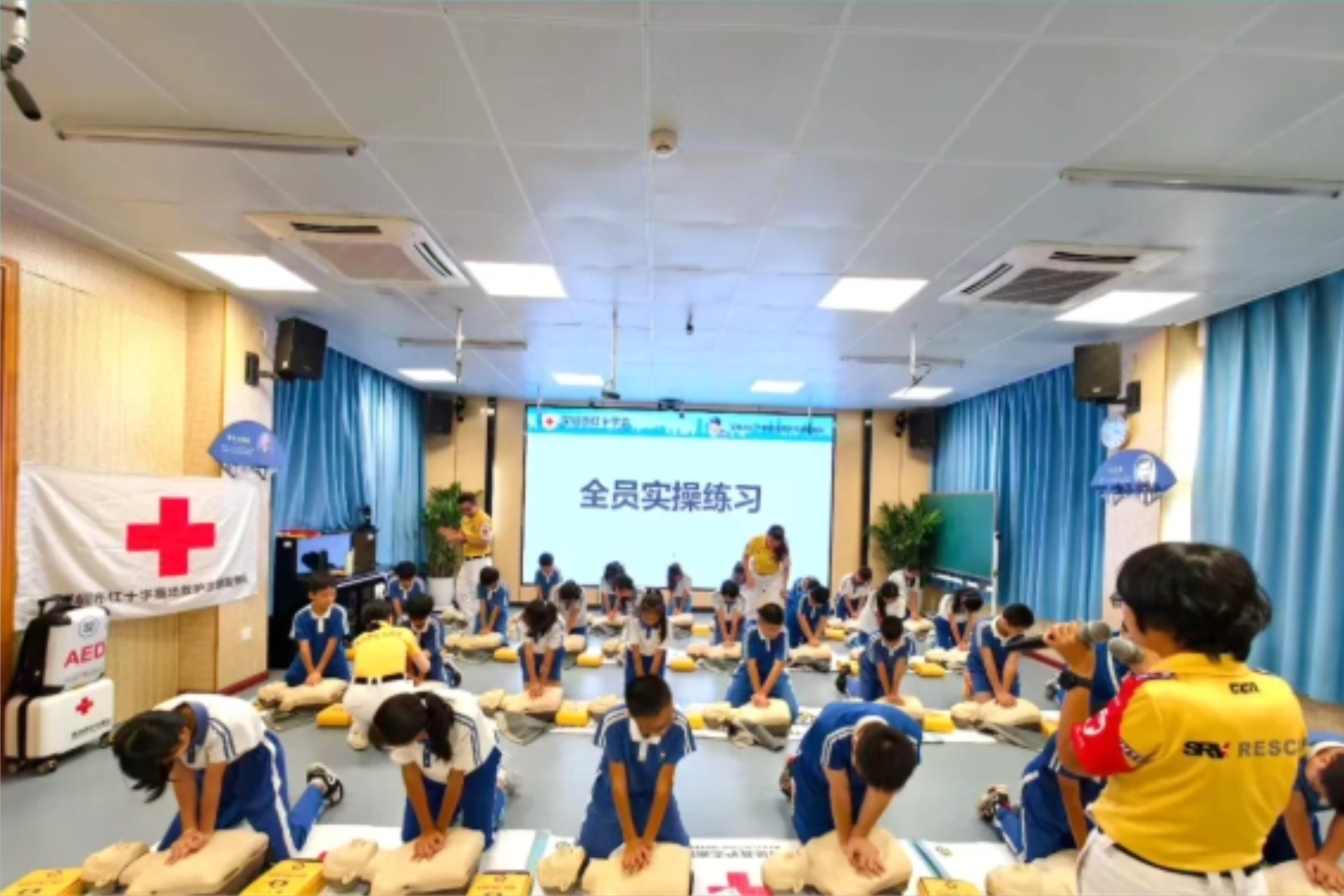 国家15部门联合发文：推动公共场所AED配备，深入开展应急救护培训